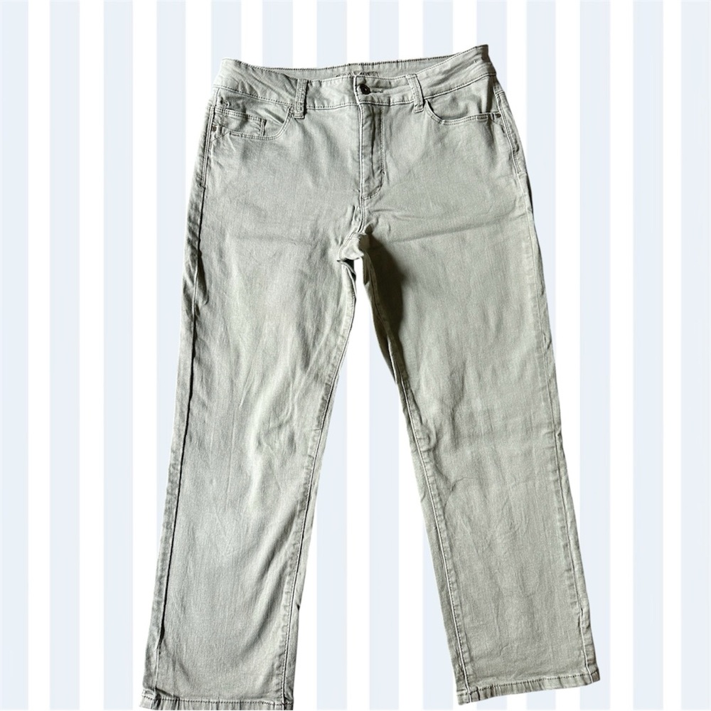 Santana tummy control | Women’s jeans size 12 | Pick 3 things under $10 for $18!
